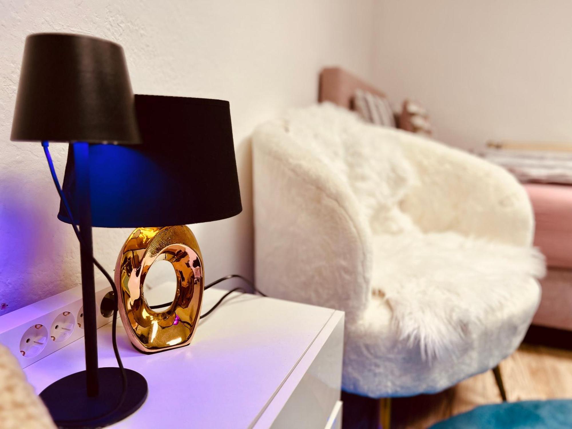 Cologne Luxe Living: Opulent Elegance Unleashed Colónia Exterior foto